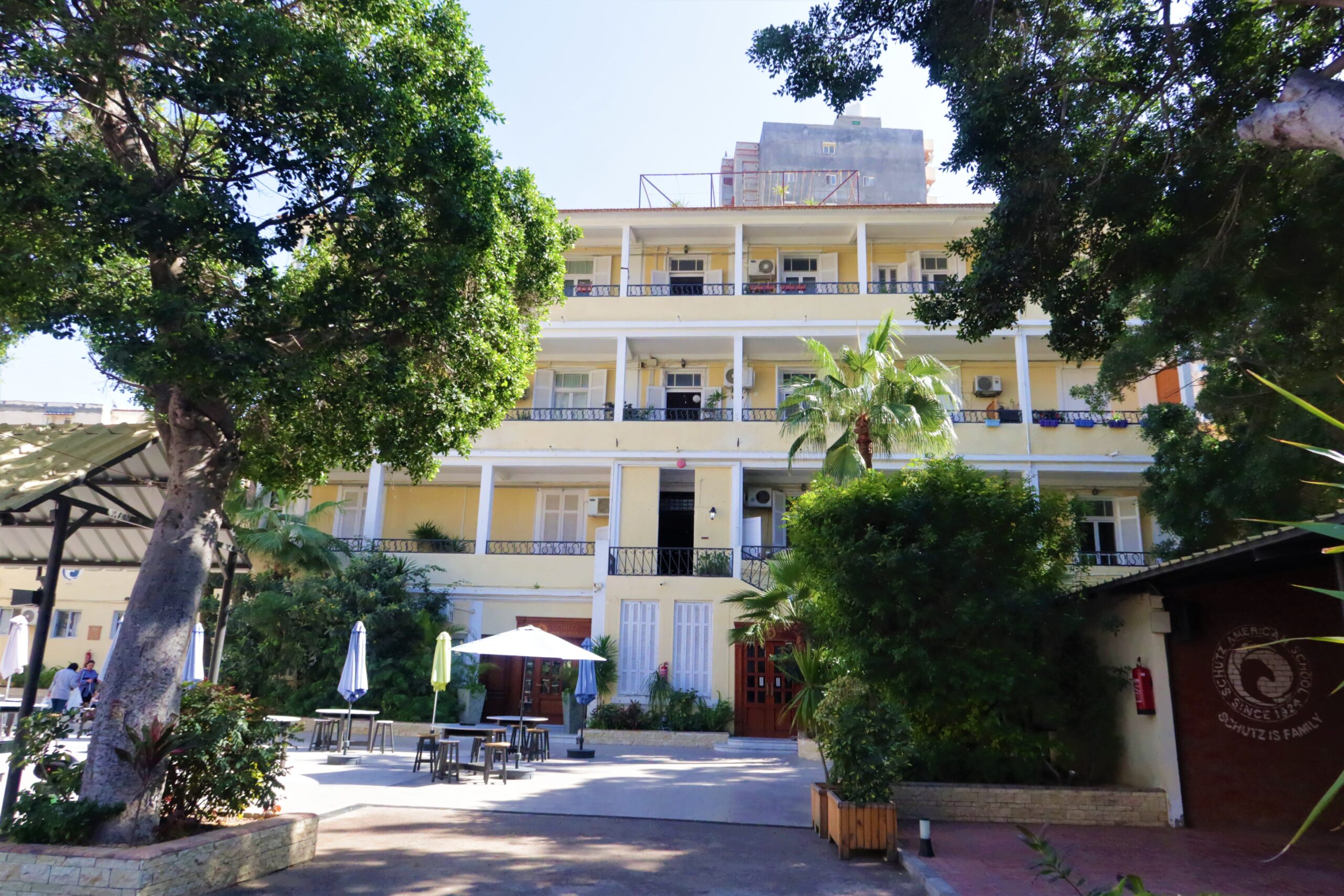 Roy Building